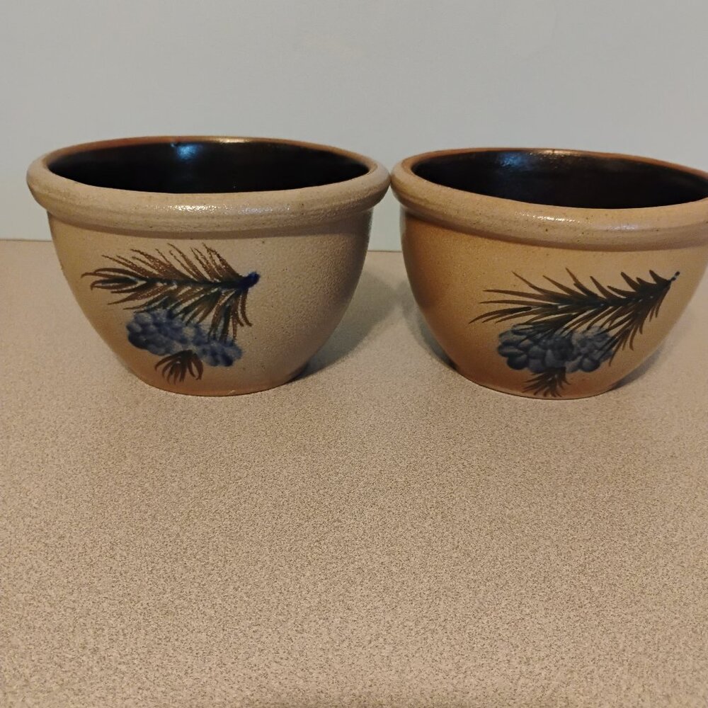 Rowe Pottery Works Grape Cluster Design 6" Mixing Bowls 2004, Set of 2